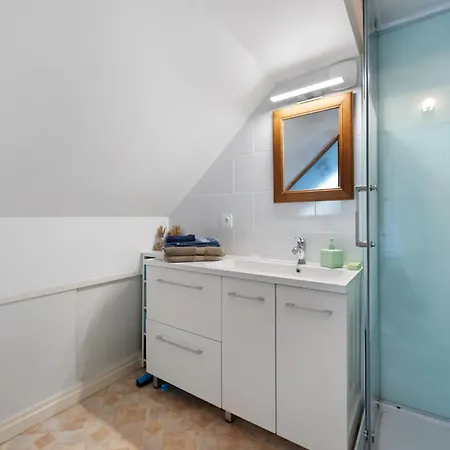 Апартаменты Duplex 4 Personnes Proche De La Каролль
